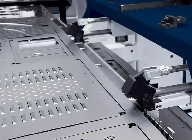 Sheet-Metal-Metal-Enclosure-Fabrication