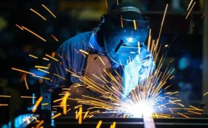 mesin las laser untuk fabrikasi struktur baja