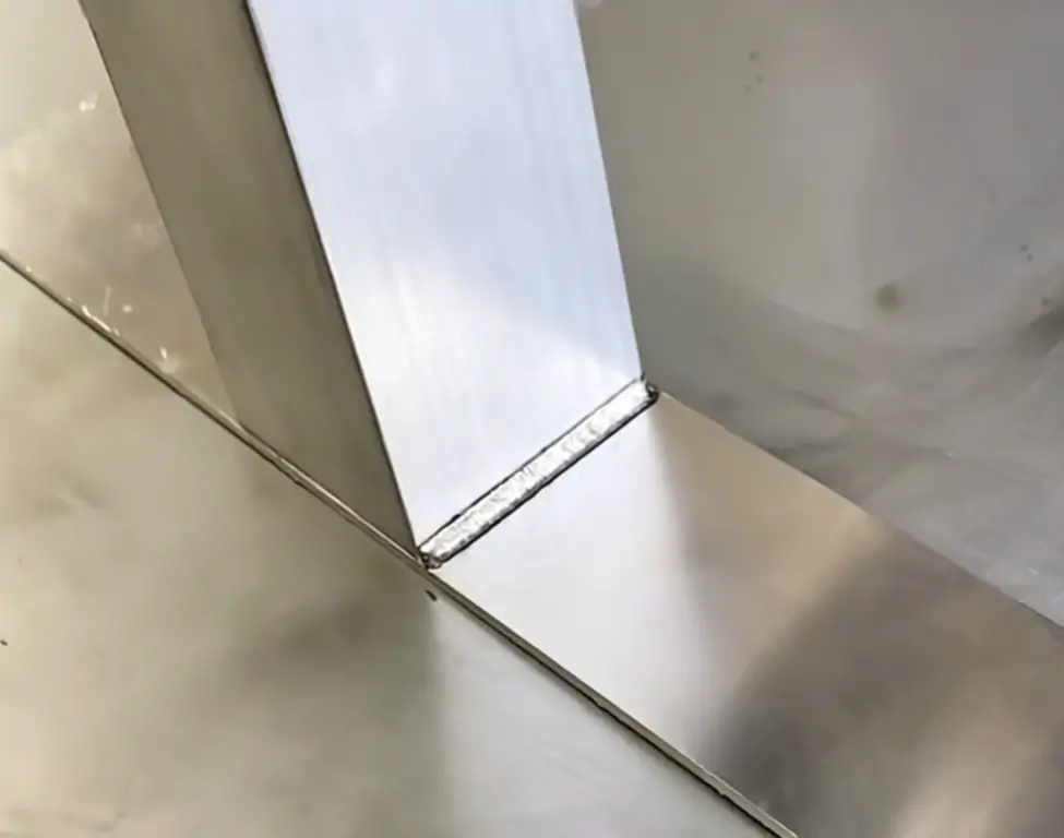 Aluminum-steel hybrid structure welding